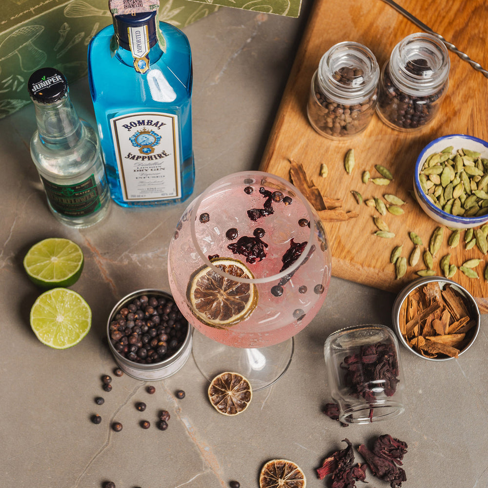 
                  
                    Gin & tonic Grande
                  
                